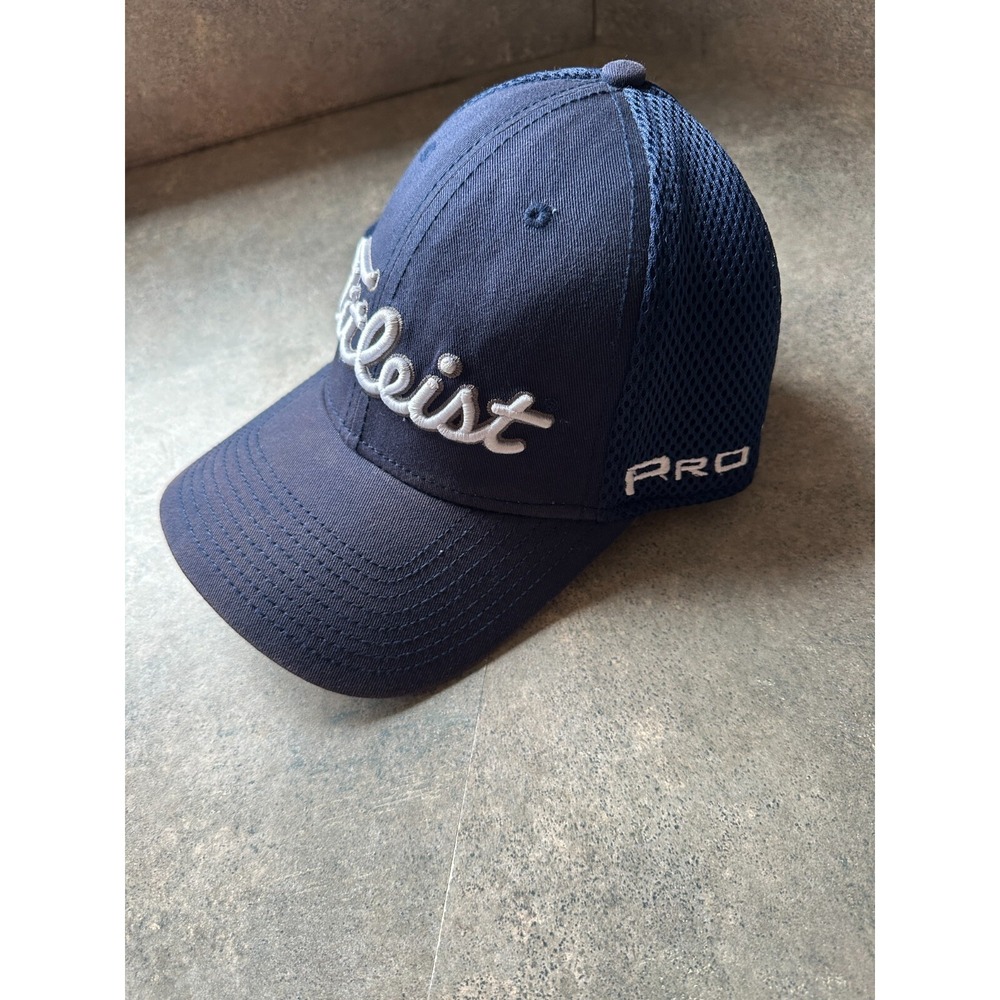 Titleist Golf Pro V1 FJ Footjoy New Era Mesh Flex Fitted M-L Hat Cap Navy Blue‎